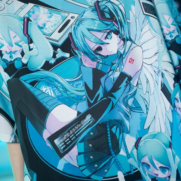 ACDC RAG x Hatsune Miku Forever Black Mint Oversized Tee - Picture 4 of 8